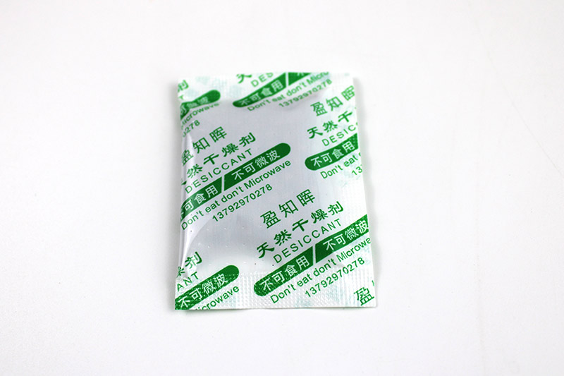 兒童誤食食品干燥劑，怎么辦？